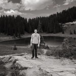 Meet your Posher, Dominique